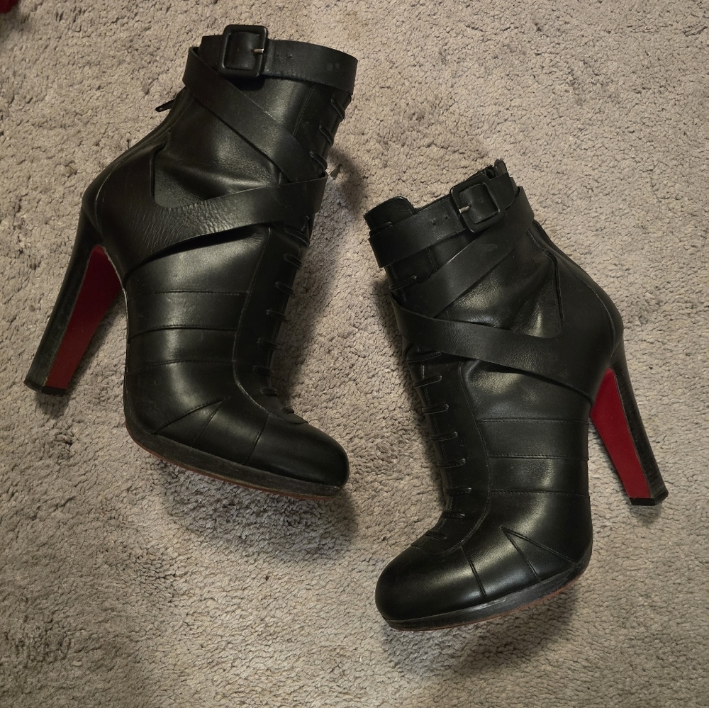 Black Leather Women's Heels